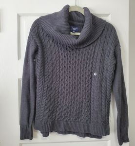 NEW American Eagle turtleneck sweater